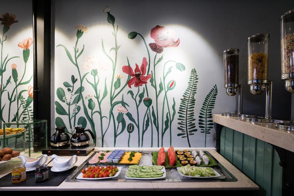 Asian Ruby Center Point Hotel & Spa Ho Chi Minh-stad Buitenkant foto