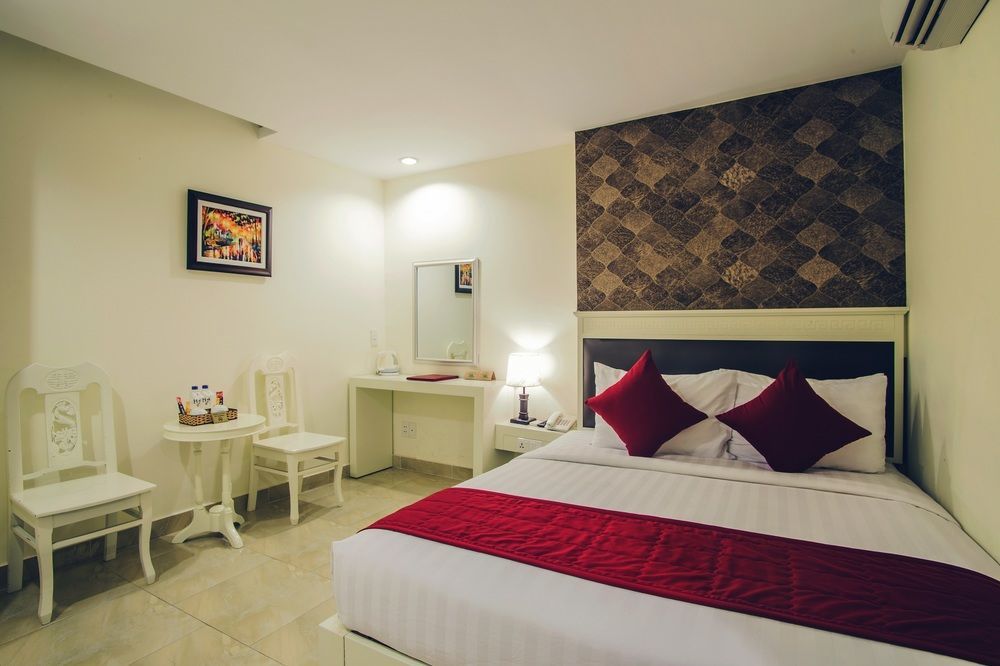 Asian Ruby Center Point Hotel & Spa Ho Chi Minh-stad Buitenkant foto